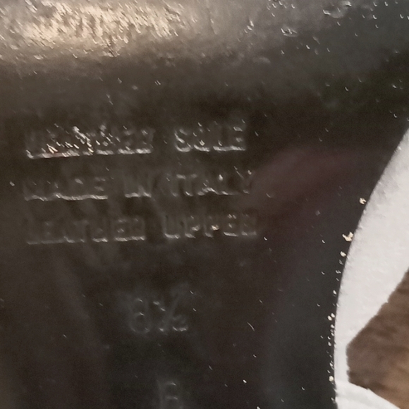 Saks Fifth Avenue brand light blue suede, with turquoise leather embellishment - Picture 2 of 3